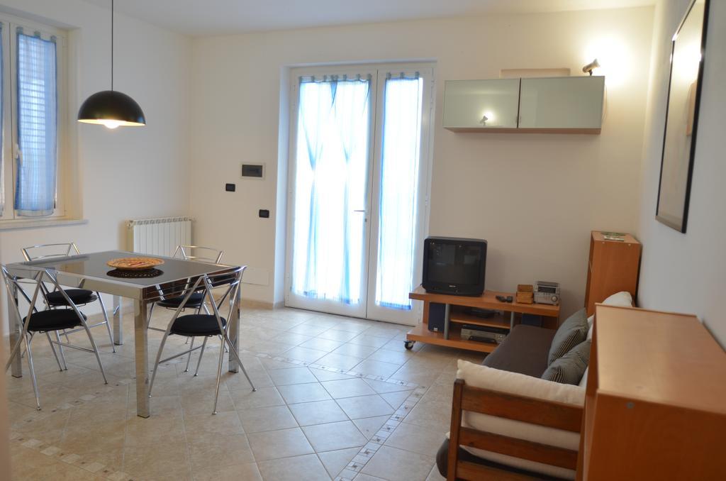 La Perla Del Magra Holidays House 몬테 마르첼로 외부 사진